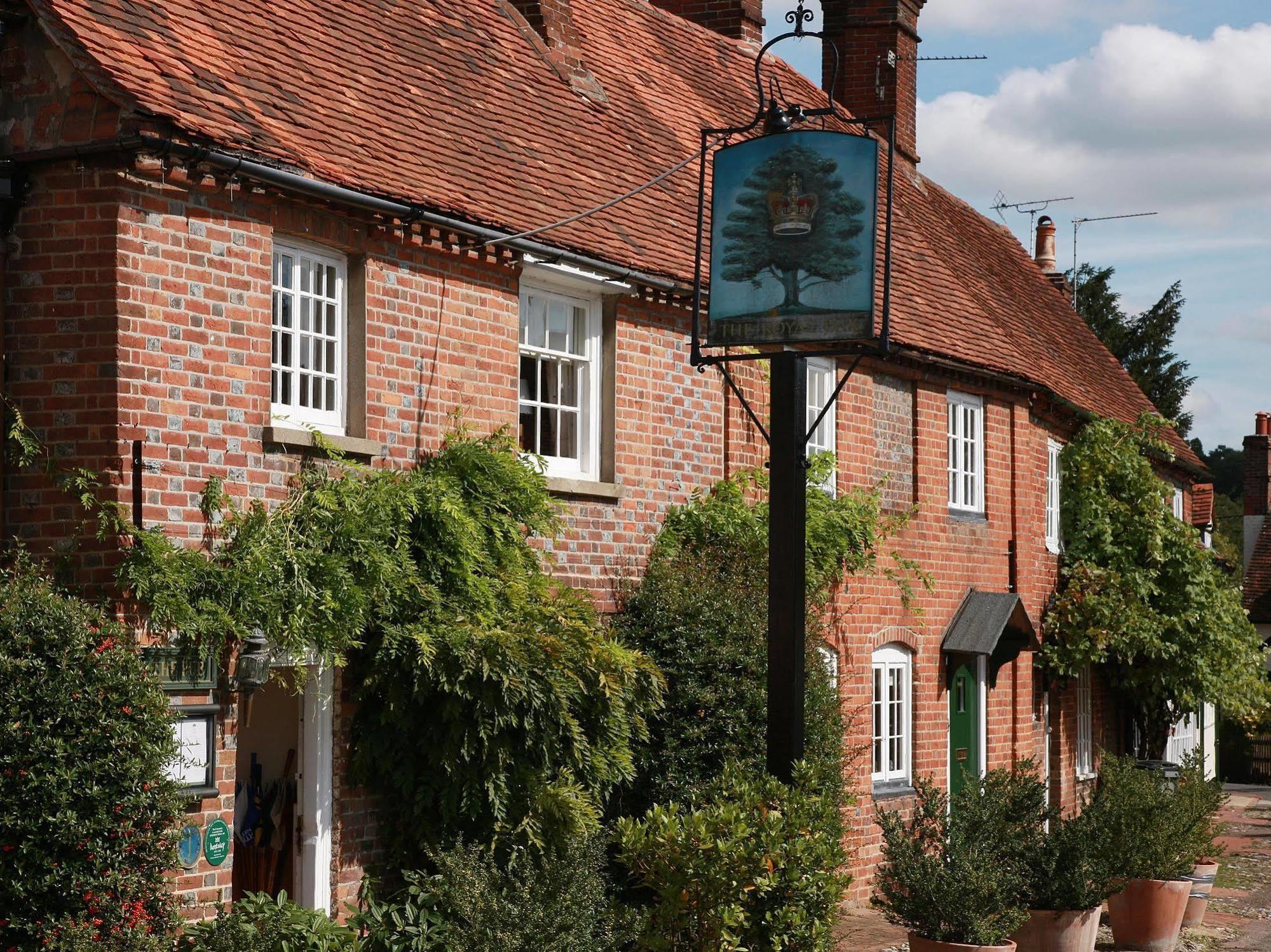 The Royal Oak, Yattendon Frilsham Eksteriør billede